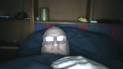 Mark online show from 04/05/26, 08:00