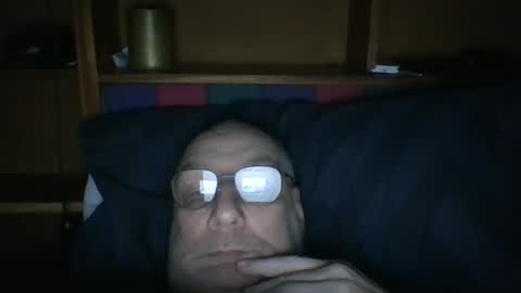 Mark online show from 04/11/26, 09:46