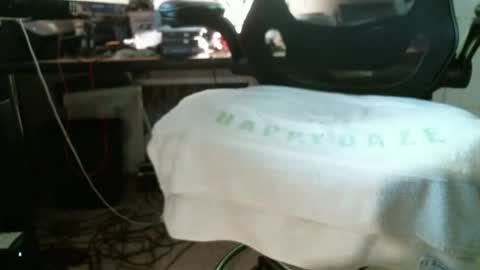 Snapshot of techloot chatting on 07/16/26, 04:02 techloot online show from 07/16/26, 04:02