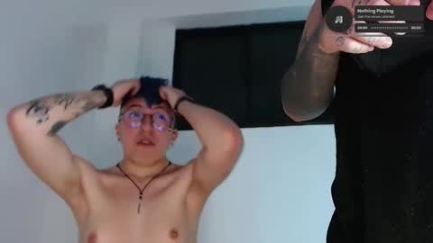 Snapshot of techno_420 chatting on 09/12/25, 01:17 Charlee He online show from 09/12/25, 01:17