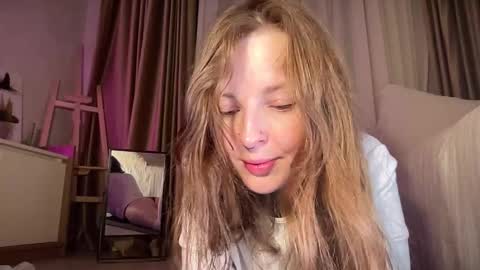 Mary     X TechnoElfff  INST    fansly kissmary online show from 03/07/26, 09:45