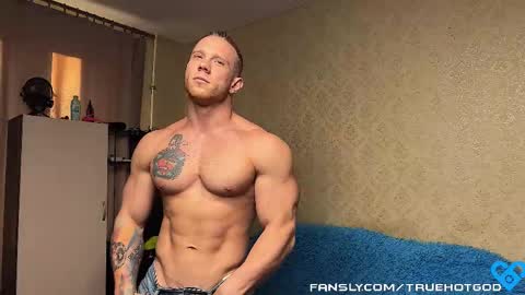 Snapshot of technohotgod chatting on 10/08/25, 05:16 Andy Psy online show from 10/08/25, 05:16