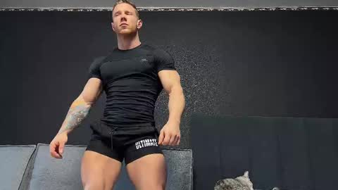 Snapshot of technohotgod chatting on 11/16/25, 08:53 Andy Psy online show from 11/16/25, 08:53