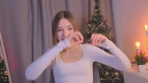 all me precious   online show from 12/18/25, 05:35