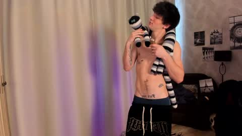 Snapshot of teddy_mode chatting on 01/11/25, 11:45 Teddy online show from 01/11/25, 11:45