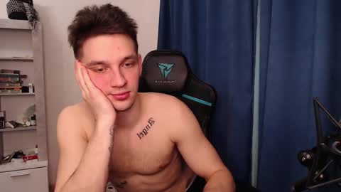 Snapshot of teddy_mode chatting on 02/01/25, 06:54 Teddy online show from 02/01/25, 06:54