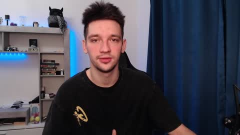 Snapshot of teddy_mode chatting on 02/08/25, 05:08 Teddy online show from 02/08/25, 05:08