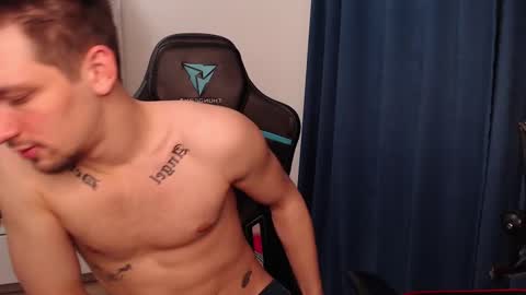 Snapshot of teddy_mode chatting on 02/15/25, 09:15 Teddy online show from 02/15/25, 09:15