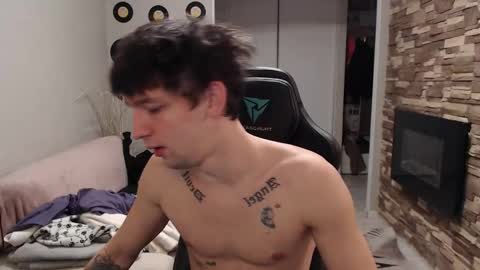 Snapshot of teddy_mode chatting on 11/26/25, 01:50 Teddy online show from 11/26/25, 01:50