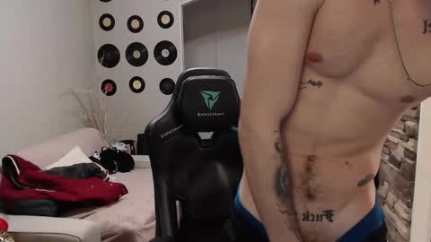 Snapshot of teddy_mode chatting on 11/30/25, 03:54 Teddy online show from 11/30/25, 03:54