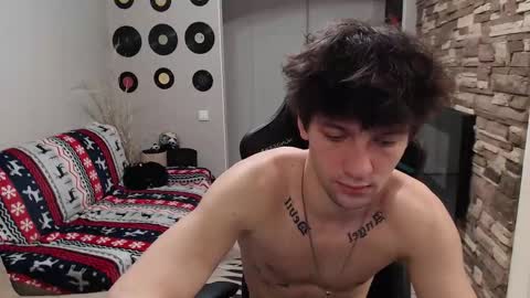 Snapshot of teddy_mode chatting on 12/04/25, 07:06 Teddy online show from 12/04/25, 07:06