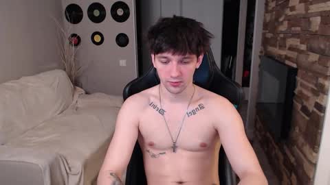 Teddy online show from 03/17/26, 04:06