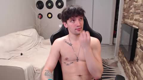 Teddy online show from 03/18/26, 03:53