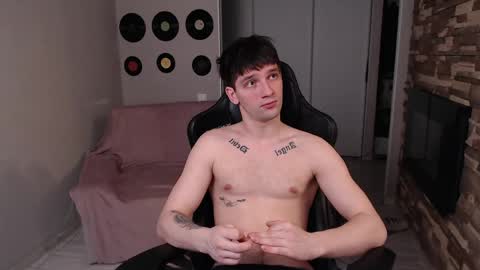 Teddy online show from 04/15/26, 03:19