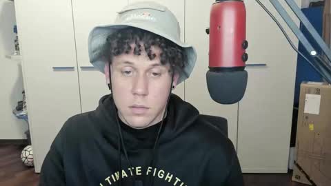 tedhmicro25 online show from 02/13/25, 04:50