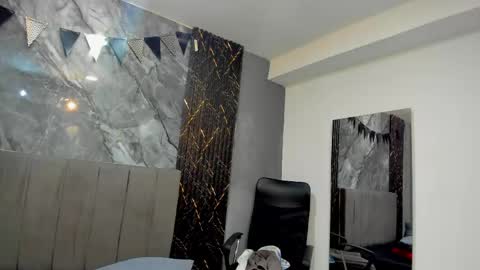 Tedy online show from 04/18/26, 07:07