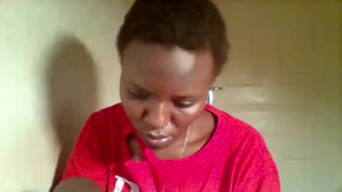 Snapshot of tee_kaicy chatting on 12/29/24, 11:08 kaicy online show from 12/29/24, 11:08