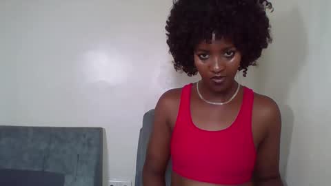 Snapshot of tee_kaicy chatting on 09/30/25, 04:45 kaicy online show from 09/30/25, 04:45