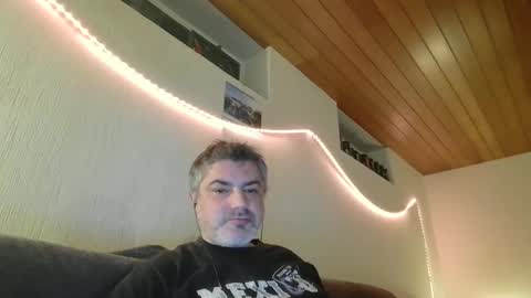 Peter online show from 01/29/25, 03:54