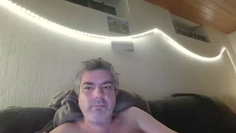 Peter online show from 11/23/25, 07:46