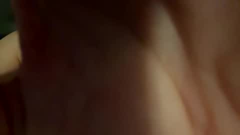 Twizzler online show from 02/04/25, 04:48