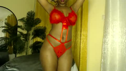 Snapshot of teelouh chatting on 07/08/26, 09:52 Kittie online show from 07/08/26, 09:52