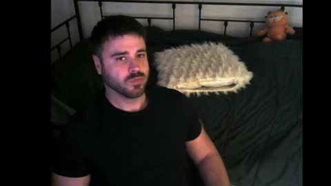 Snapshot of tehvillain chatting on 10/15/25, 03:17 tehvillain online show from 10/15/25, 03:17