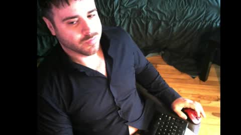 Snapshot of tehvillain chatting on 11/20/25, 06:18 tehvillain online show from 11/20/25, 06:18