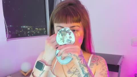 tekila__ online show from 04/09/26, 11:43