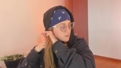 tekila__ online show from 05/12/26, 09:34