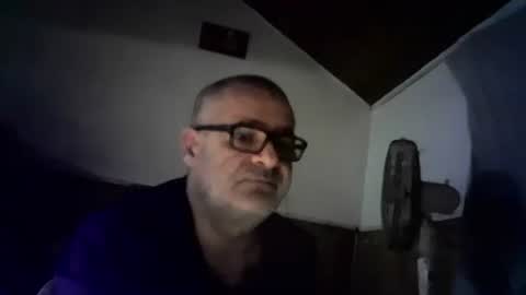 Snapshot of telecommandedu26 chatting on 12/12/24, 11:29 telecommandedu26 online show from 12/12/24, 11:29