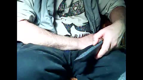 Snapshot of telecommandedu26 chatting on 02/15/25, 09:48 telecommandedu26 online show from 02/15/25, 09:48