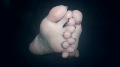 Viv West online show from 11/15/25, 07:16