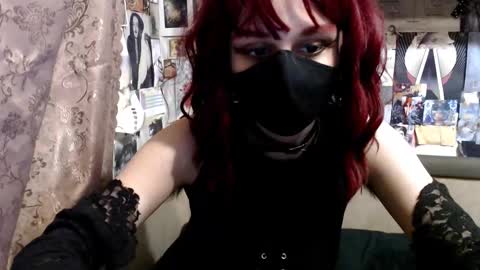 ruth online show from 11/05/25, 01:44