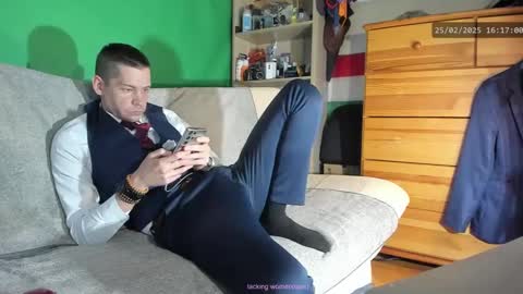 Virg Lszl online show from 02/25/25, 03:16