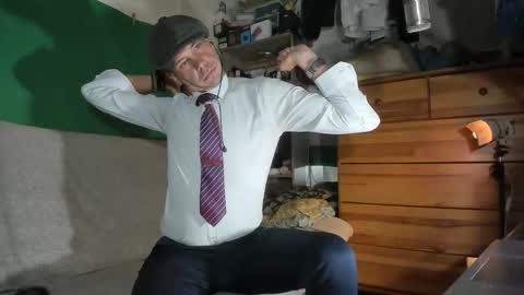 Virg Lszl online show from 10/20/25, 04:29