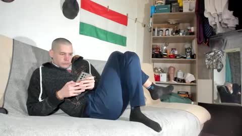 Virg Lszl online show from 02/02/26, 06:06