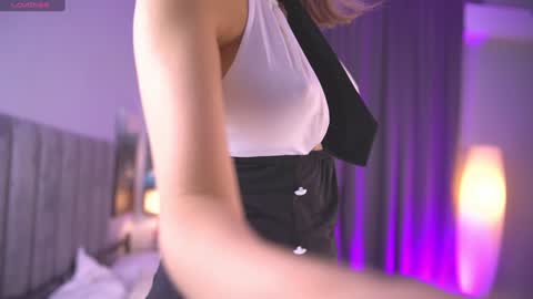 Tella online show from 09/29/25, 09:14