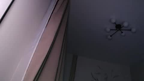 Snapshot of temberli chatting on 12/15/25, 05:23 temberli online show from 12/15/25, 05:23