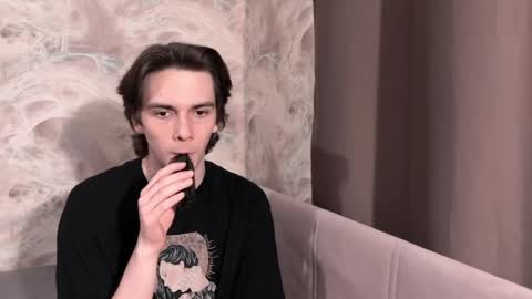 Tema online show from 04/13/26, 08:03