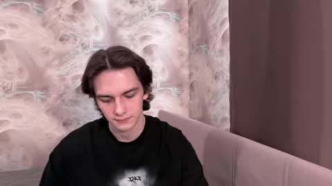 Snapshot of temihal chatting on 04/17/26, 11:57 Tema online show from 04/17/26, 11:57