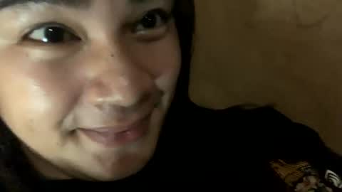 Snapshot of temptation_happiness chatting on 12/24/24, 10:22 Just call me Tiara online show from 12/24/24, 10:22