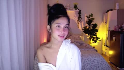 temptessa20 online show from 11/02/25, 11:18