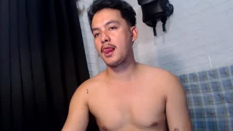 tempting_jon online show from 11/20/25, 09:31