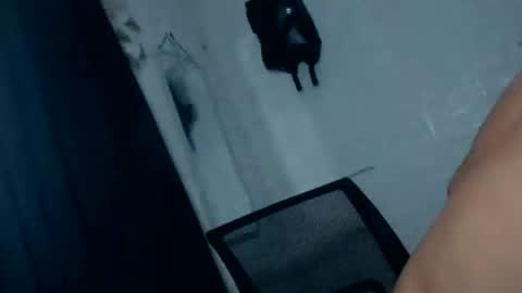 Snapshot of tempting_jon chatting on 02/08/26, 01:47 tempting_jon online show from 02/08/26, 01:47