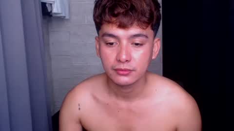 Snapshot of tempting_jon chatting on 07/19/26, 06:17 tempting_jon online show from 07/19/26, 06:17