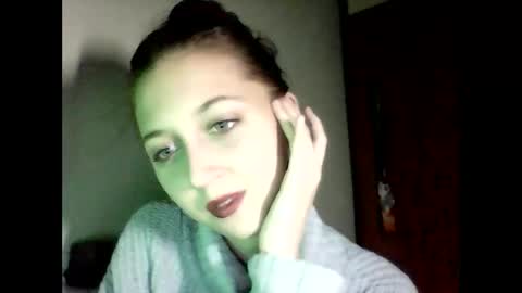 Snapshot of temptingvision chatting on 02/10/25, 07:17 temptingvision online show from 02/10/25, 07:17