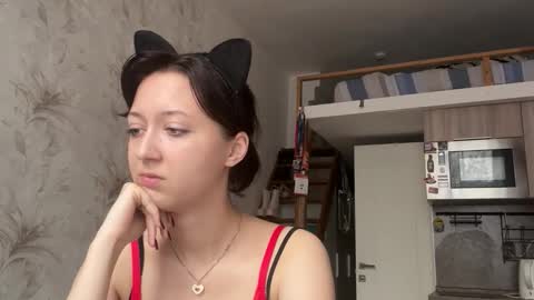 Snapshot of temptingvision chatting on 10/20/25, 11:43 temptingvision online show from 10/20/25, 11:43