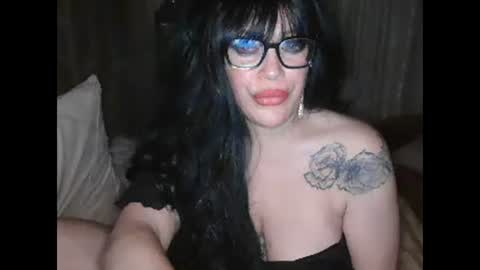 talia i m  french girl online show from 03/22/26, 10:24