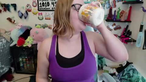 Pixie and Tentacle Overlord online show from 04/15/26, 06:15